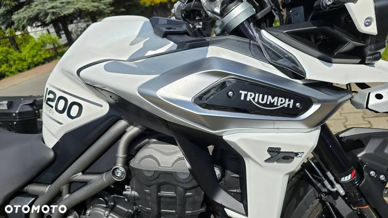 Triumph Tiger - 4