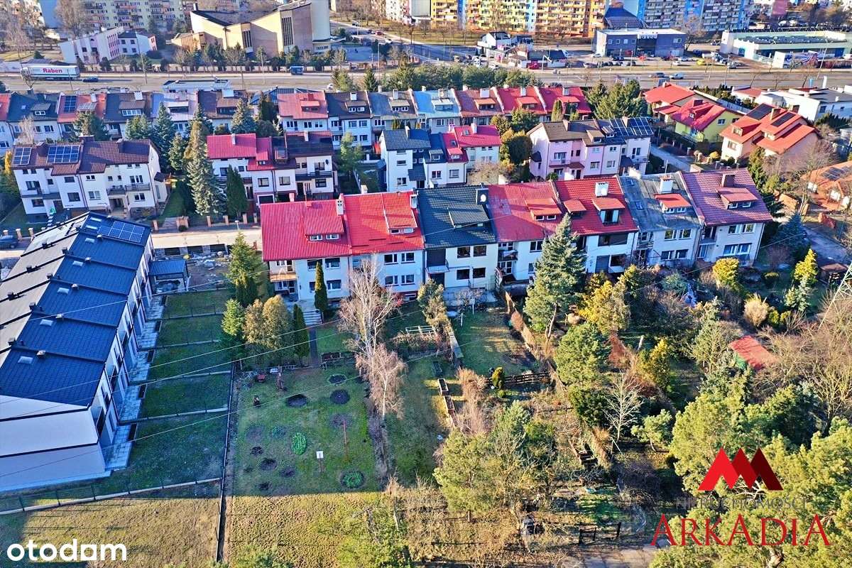 DOM Szeregowy Osiedle Południe UL. Żródlana-4