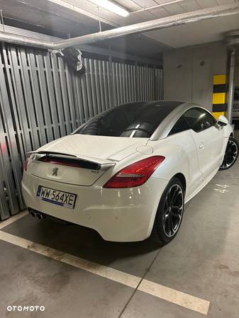 Peugeot RCZ - 2