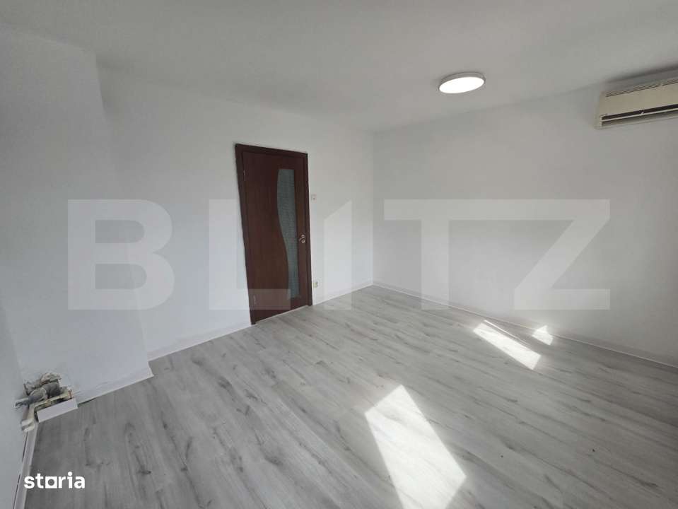 Apartament 3 camere, decomandat, 52 mp – Craiovita Noua, zona Niela - Imagine principală: 4/10