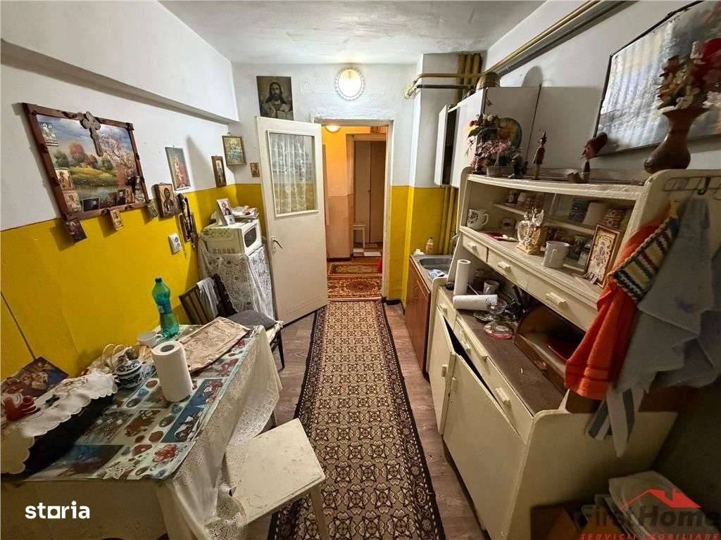 Apartament 2 camere, parter, 54mp, zona Sud , necesita renovare - Imagine principală: 5/11