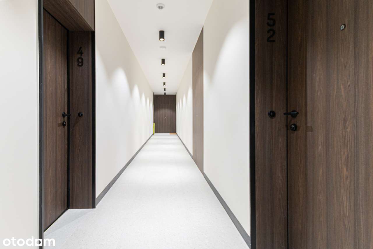 Apartament na Ostatnim Piętrze z Widokiem na Miasto-9