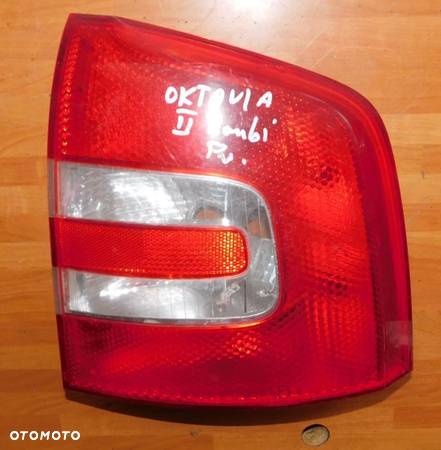 lampa prawa tył SKODA OCTAVIA II KOMBI EUROPA - 1