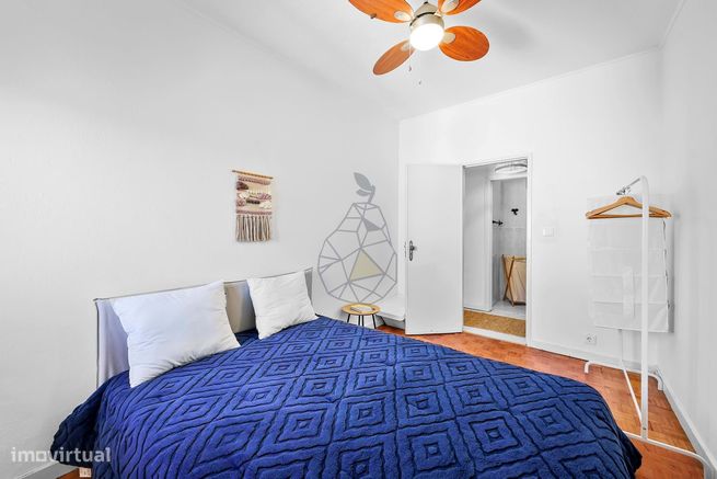 Apartamento T4 Completamente Renovado em Portimão-6