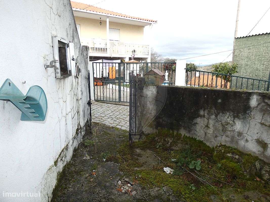 Moradia T1 para venda - Grande imagem: 3/14