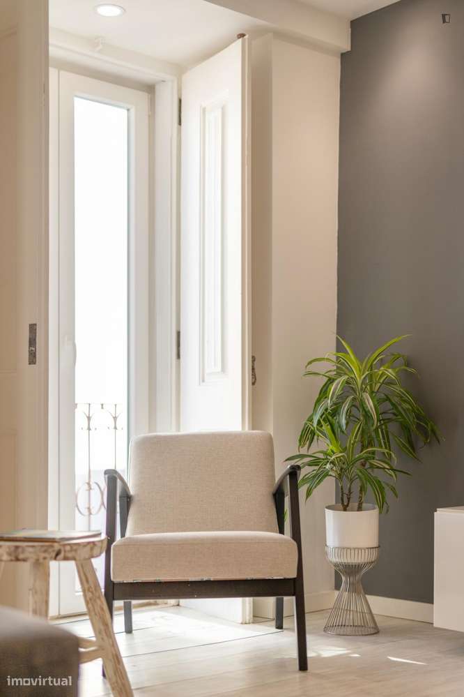 Apartamento com 1 quartos - localizado em Princípe Real Lisbon - Grande imagem: 2/10