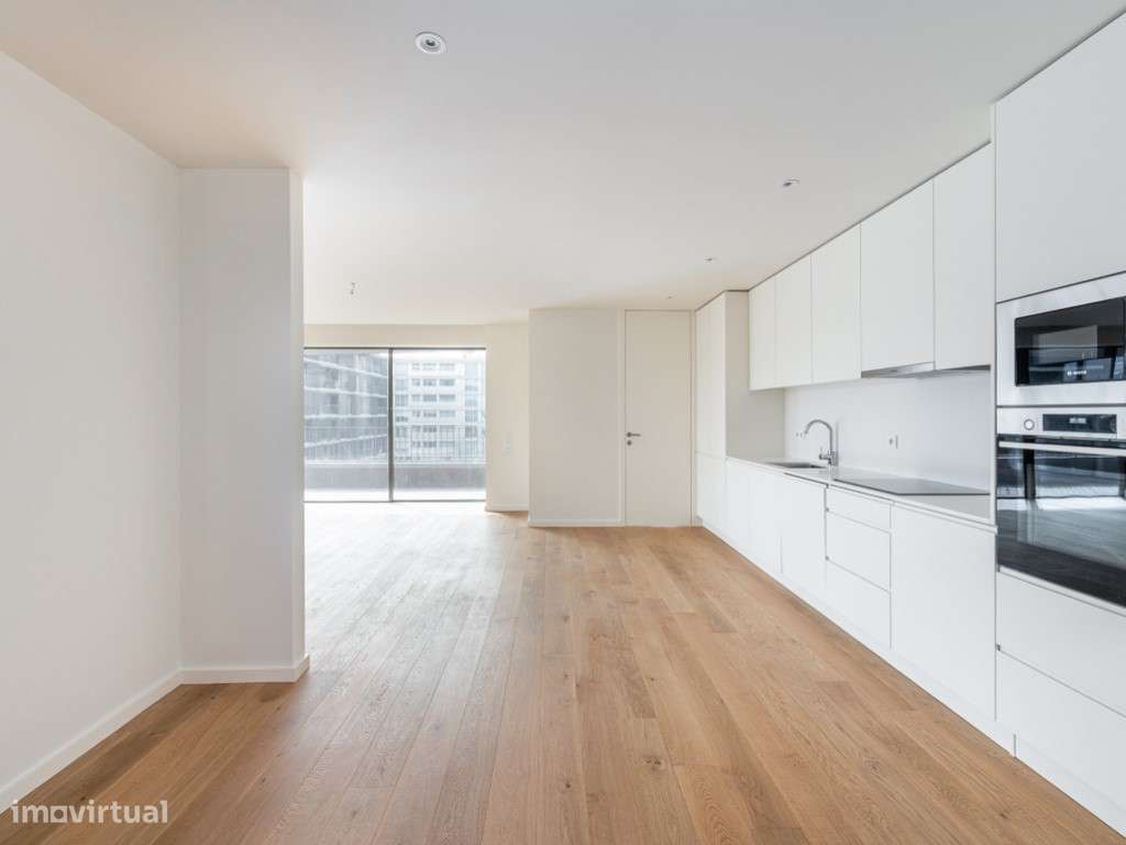 Apartamento T3 com 3 frentes em Matosinhos sul, no edifício Nautilus-9