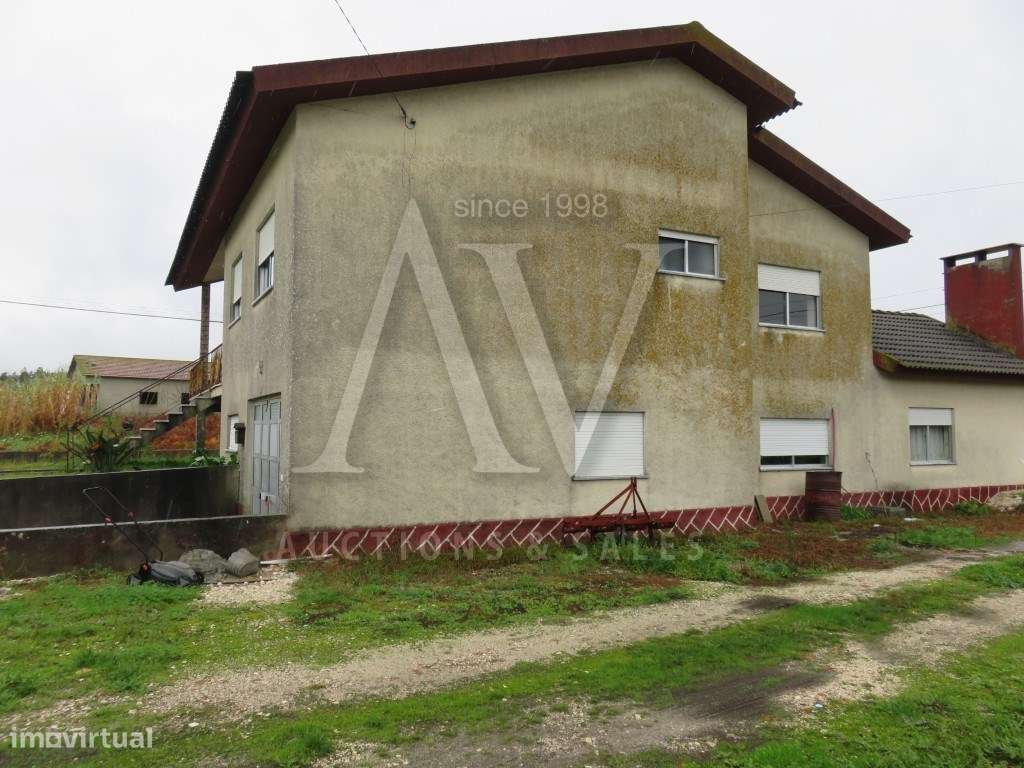 Casa de cave, R/C e logradouro - LOURIÇAL - POMBAL |LEILÃO ELETRÓNI... - Grande imagem: 2/8