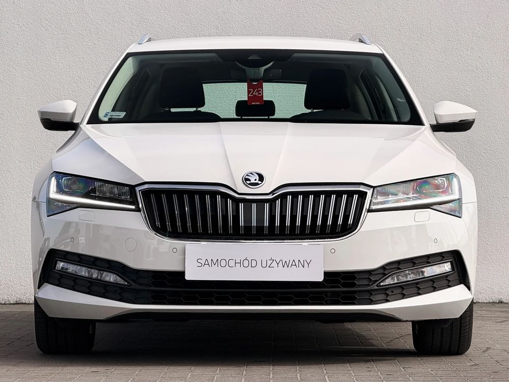 Skoda Superb 1.5 TSI Ambition 150 KM — zdjęcie 7