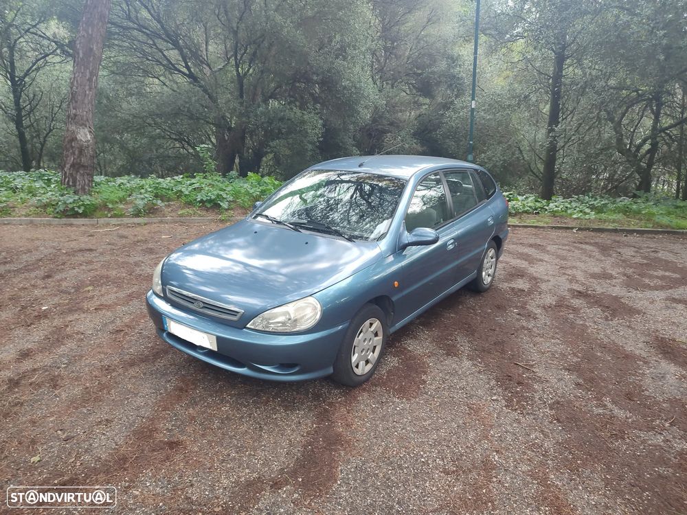 Usados Kia Rio SW - 1 750 EUR, 273 145 km, 2001 - Standvirtual