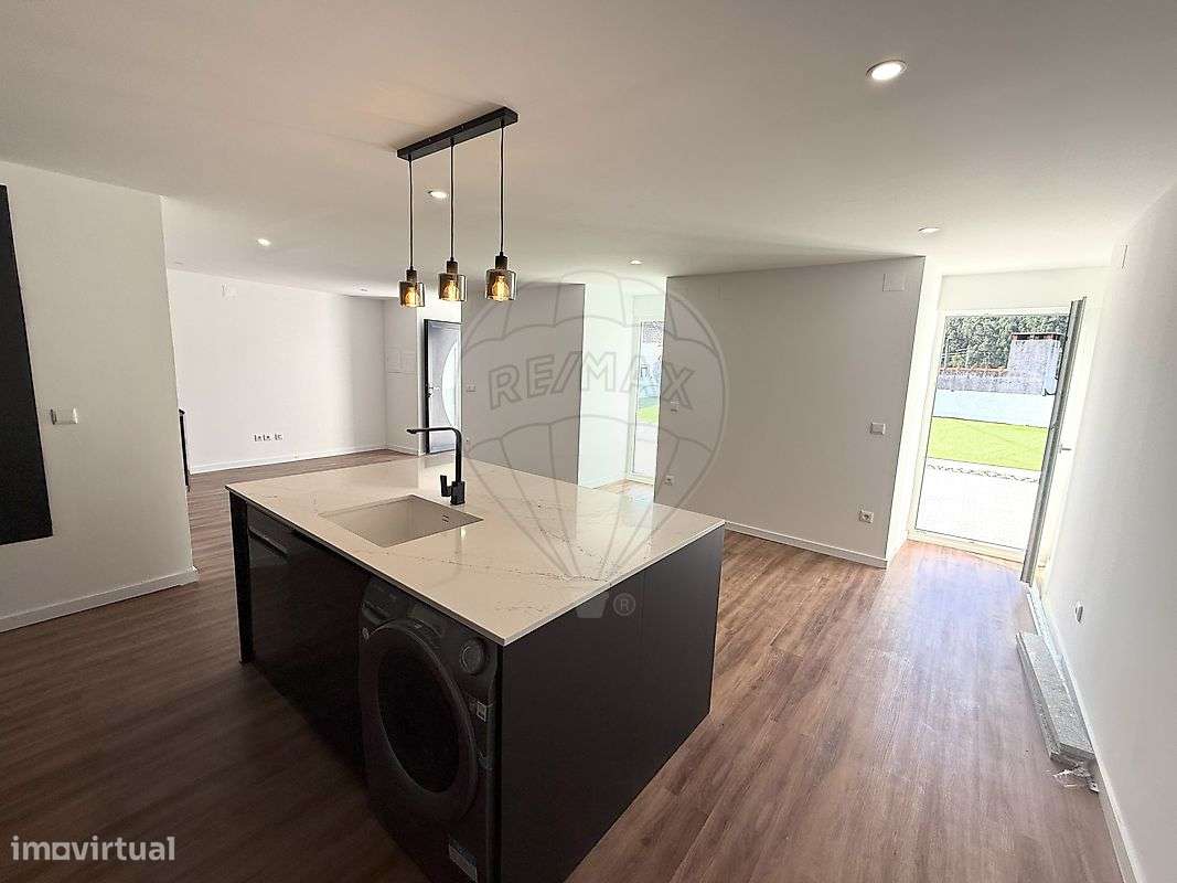 Moradia T3 para venda-11