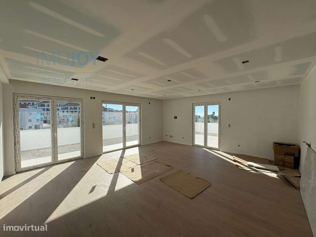 Apartamento T2 em Construção na Ericeira - Grande imagem: 3/44
