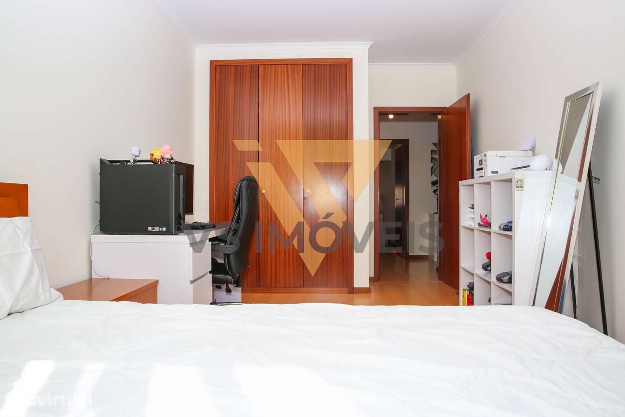 Apartamento T3 no condomínio Horta Dos Vimes em Alenquer-42