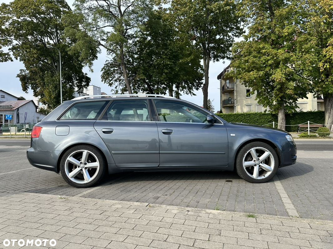 Audi A4 Avant 2.0 TDI - 9