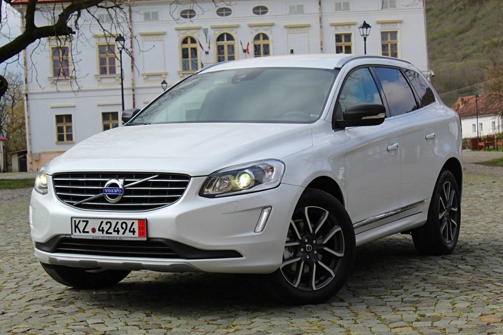 Volvo XC60 D4 Geartronic Summum 2017