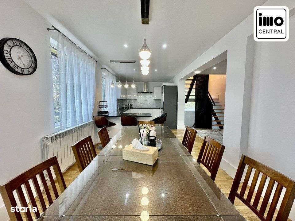 Vila de lux cu vedere la Muntii Bucegi, aproape de Castelul Bran, COMI-7