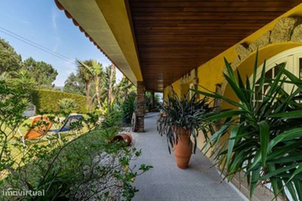 MORADIA T4 com jardim, 3 frentes em Bairros - Castelo de Paiva - Grande imagem: 5/41