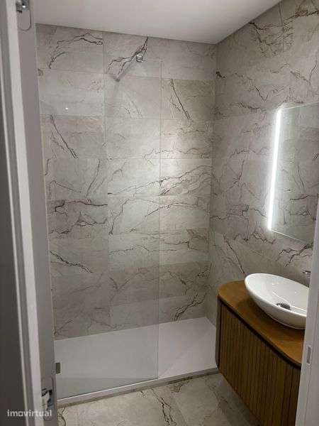 Arrendo - Imóvel T4 - Santa iria Azóia - Grande imagem: 5/7