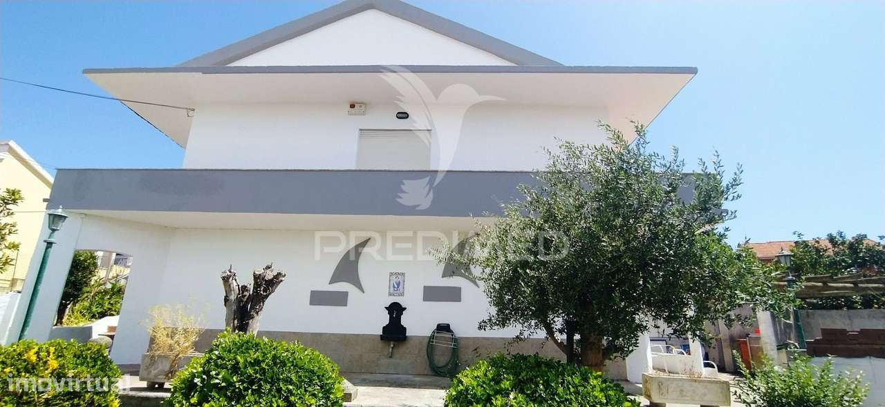 MORADIA bi familiar  ISOLADA COM VISTA DESAFOGADA PARA LISBOA - Grande imagem: 4/27