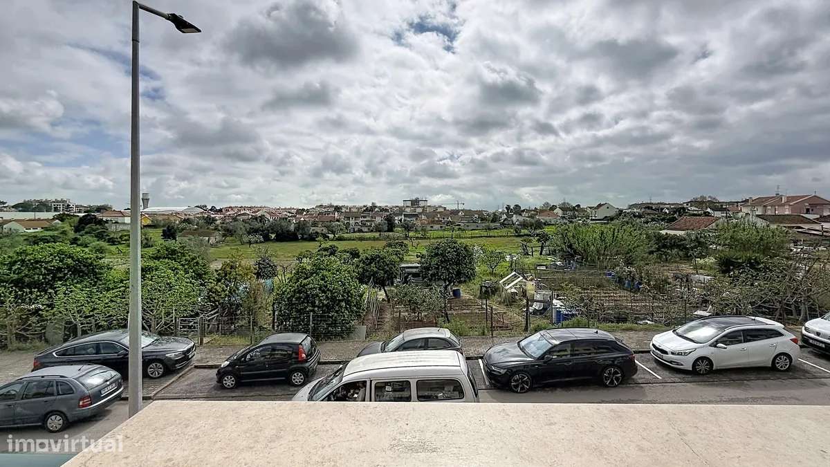 Moradia Familiar Soalheira em Excelente Localização – Bacelos de Gaio-3
