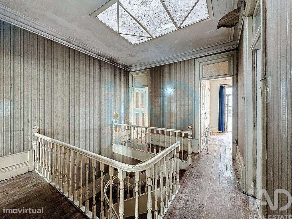 Casa / Villa T4 em Cedofeita, Santo Ildefonso, Sé, Miragaia, São Nicol - Grande imagem: 5/34