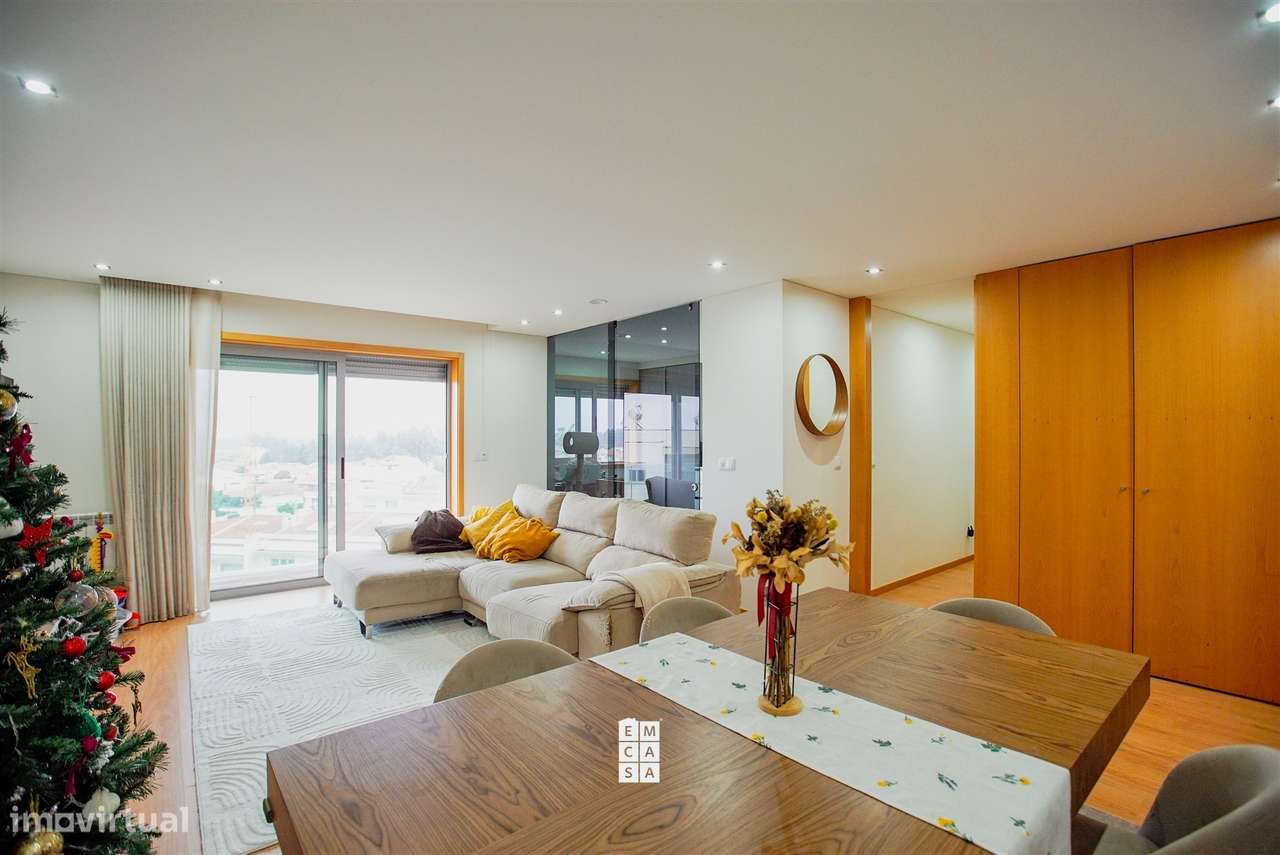 Apartamento T2 Venda em Santa Maria da Feira, Travanca, Sanfins e Espa - Grande imagem: 5/36