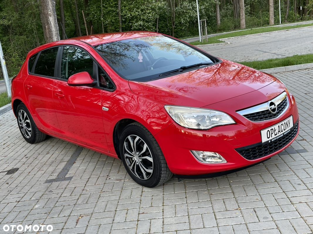 Opel Astra - 1