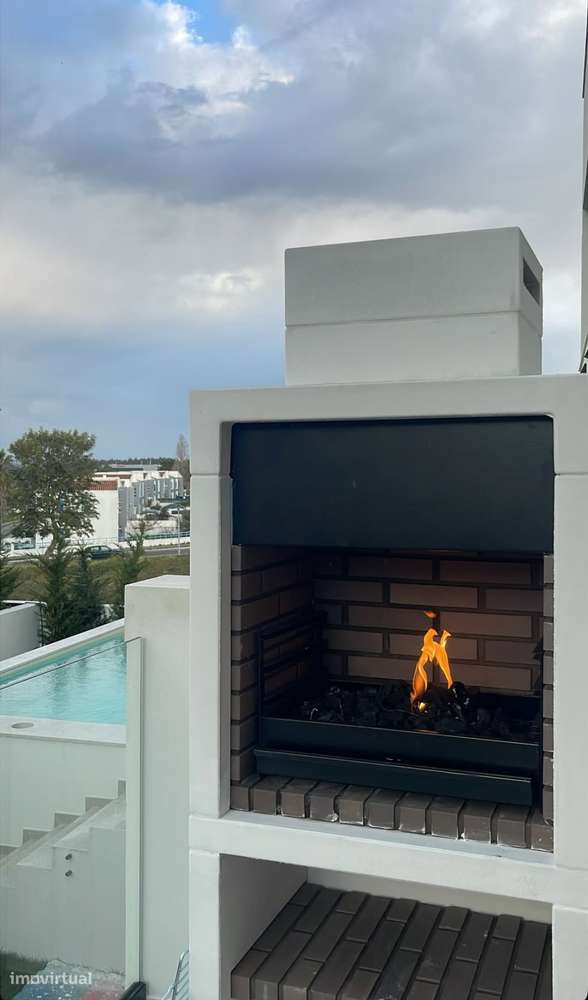 Quarto para alugar em Urbanização Portela da Vila - Grande imagem: 4/5