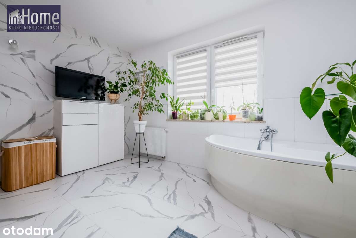 Przestronne i funkcjonalne mieszkanie w Choroszczy - Pełny obrazek: 4/18