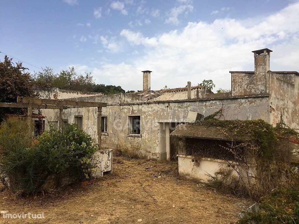 Moradia antiga para recuperar, Loulé, Algarve
