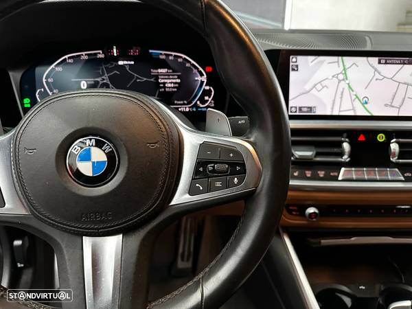 BMW 330 e Pack M Auto - 33