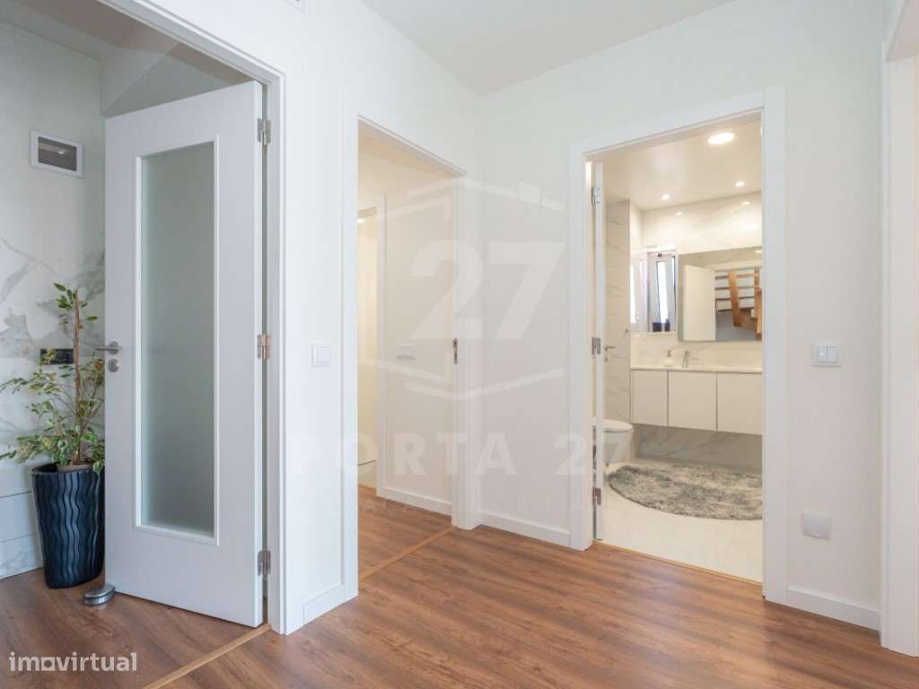 Apartamento T3 Duplex | Figueira da Foz, Coimbra-12