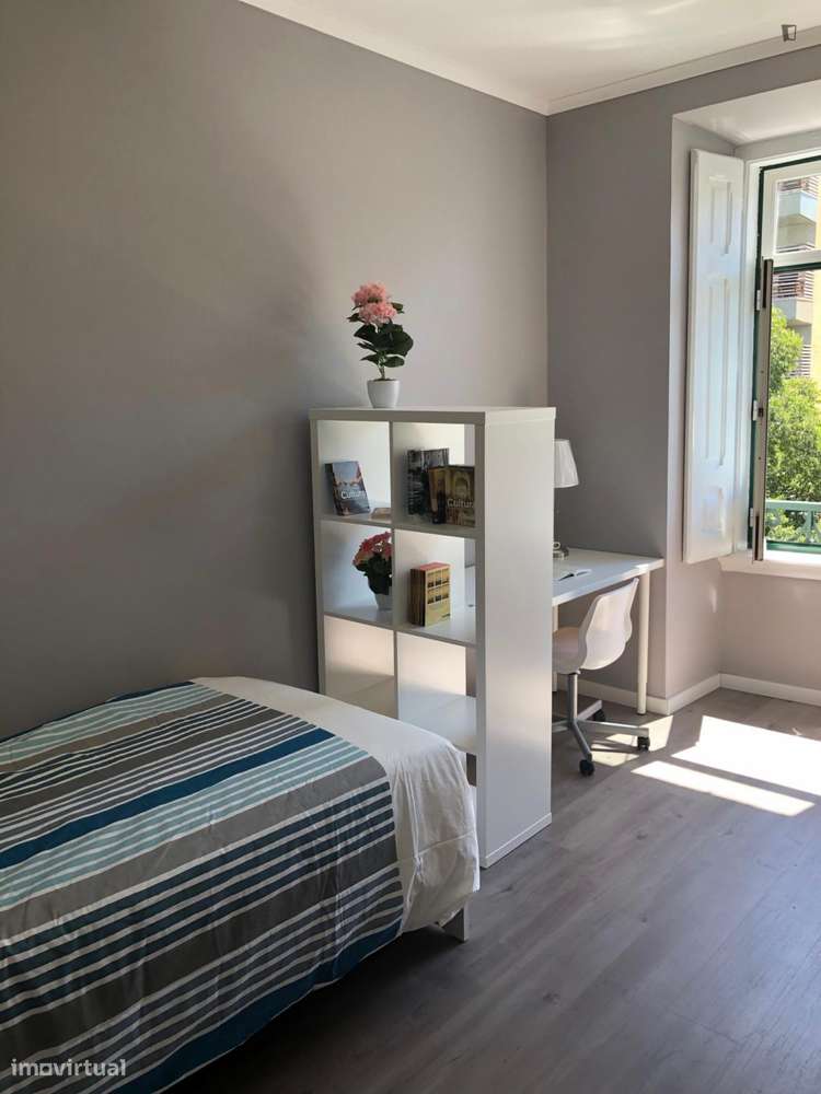 Quarto - localizado em São Sebastião Lisbon - Grande imagem: 2/10