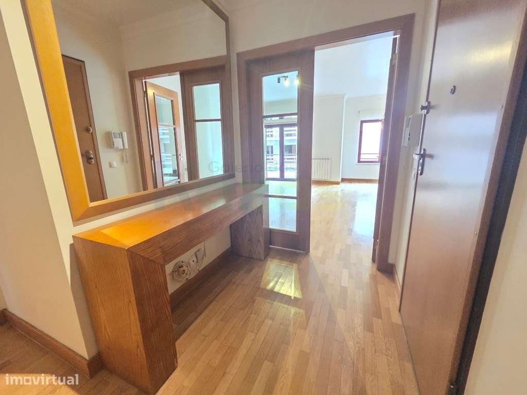 T3 com estacionamento - Zona Premium de Leiria, junto ao Seminário,...-7