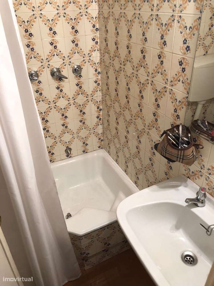 Apartamento T2 no Carregado-6