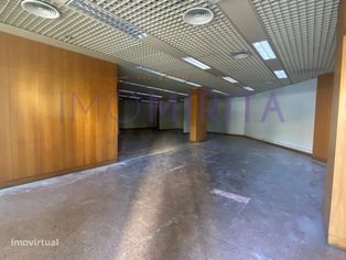 Loja com 261,50m2 no coração de Lisboa, freguesia do Areeiro - Grande imagem: 3/24