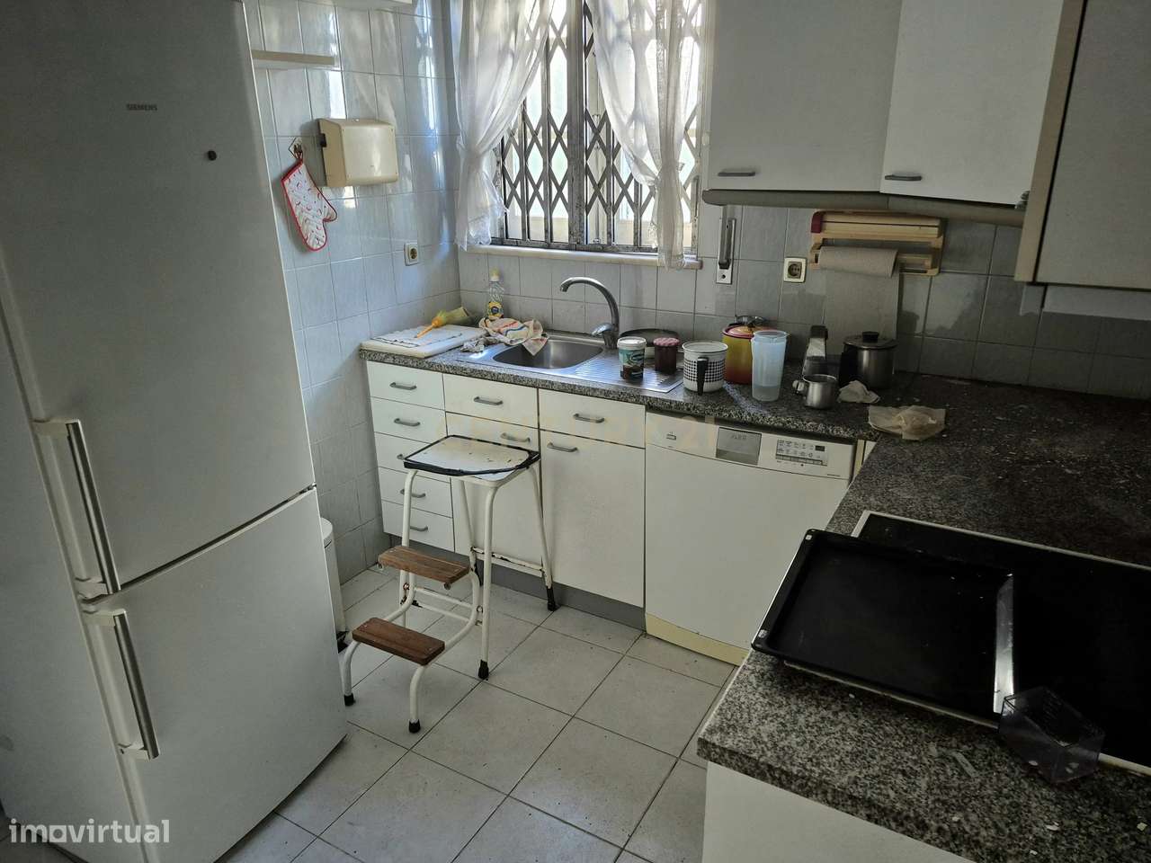 Moradia Clássica para reabilitação junto à Casa da Música-12