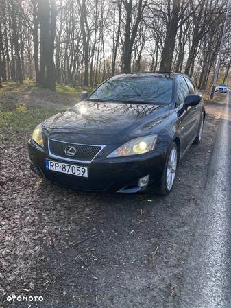 Lexus IS 220d Luxury Line - 1