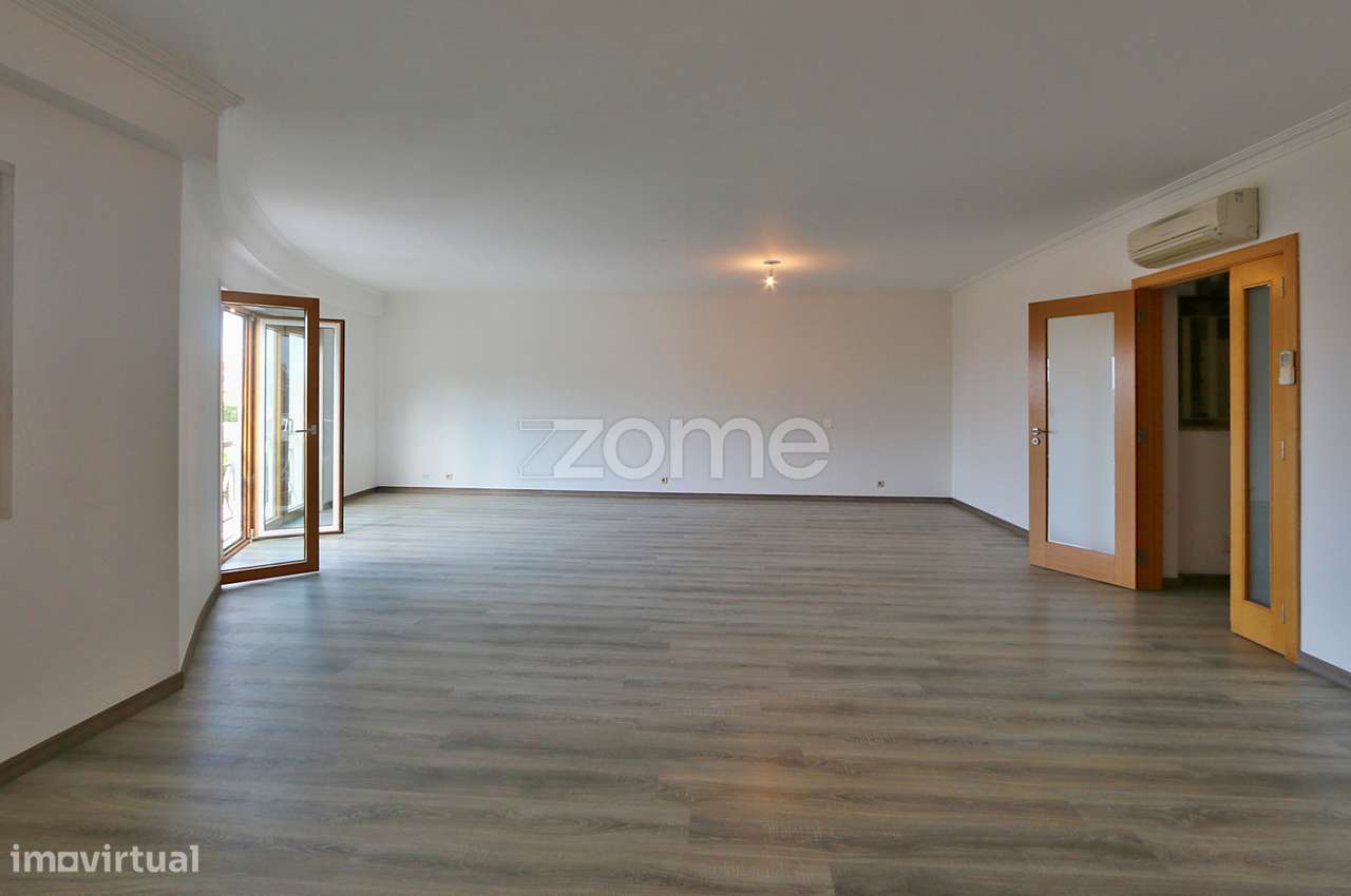 T5 DUPLEX EM CONDOMÍNIO NA QUINTA DAS PATINHAS - Grande imagem: 5/55