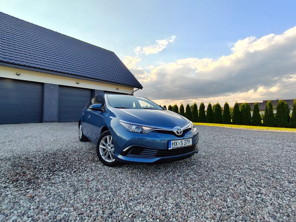Toyota Auris II (2012-) 1.33 Dual-VVT-i 2016