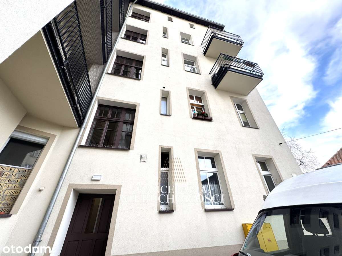 Klimatyczne mieszkanie w Centrum-13