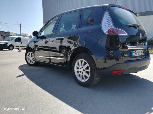 Renault Scénic 1.5 dCi Exclusive SS - 6