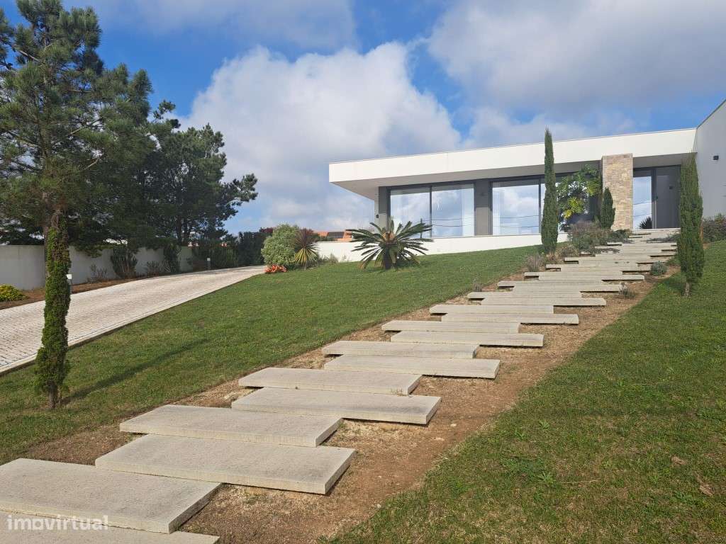 Moradia térrea contemporânea, a 5 minutos de Óbidos - Grande imagem: 5/43