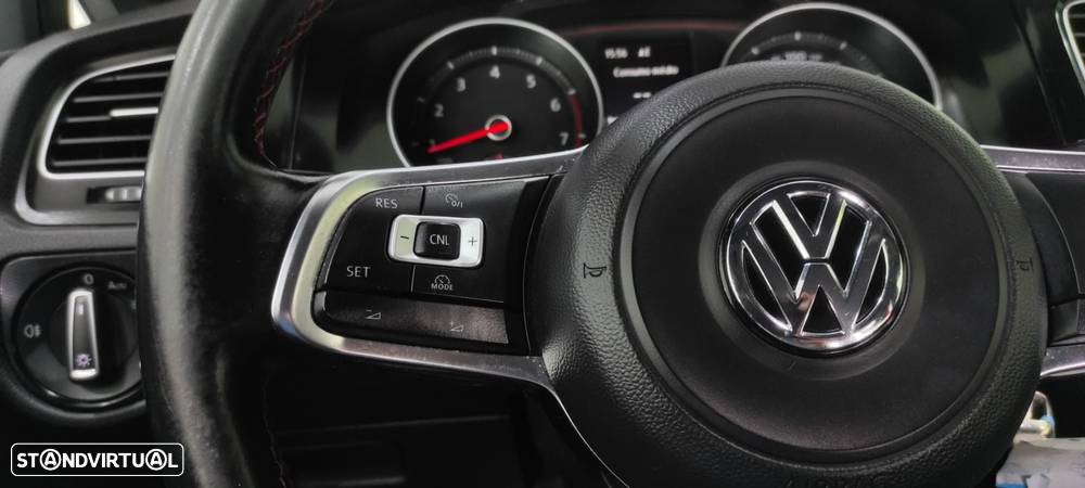 VW Golf 2.0 TSi GTi Performance - 30