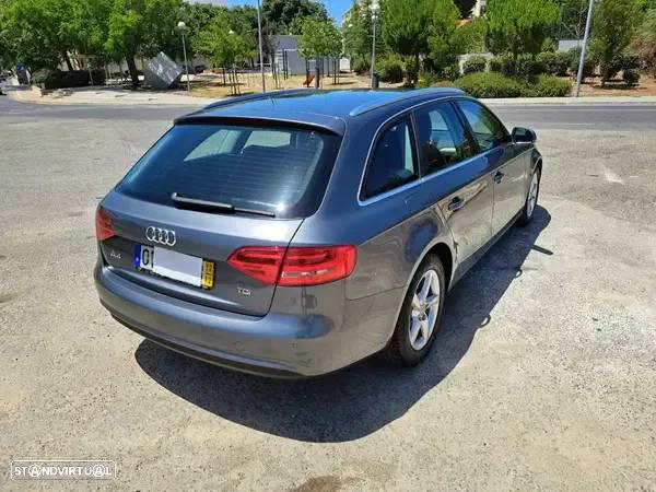 Audi A4 Avant 2.0 TDI Exclusive - 4