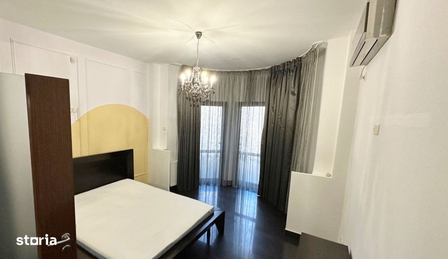 Apartament 4 camere - 10 minute de Centrul Vechi