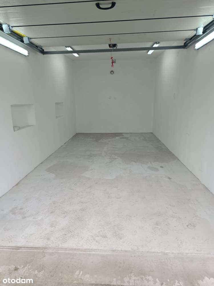 Garaż murowany po remoncie - Pełny obrazek: 2/7