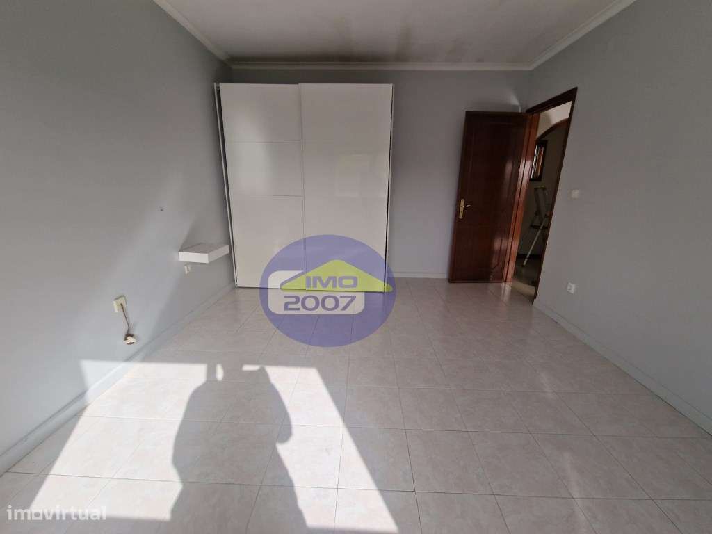 Moradia em Argoncilhe-14