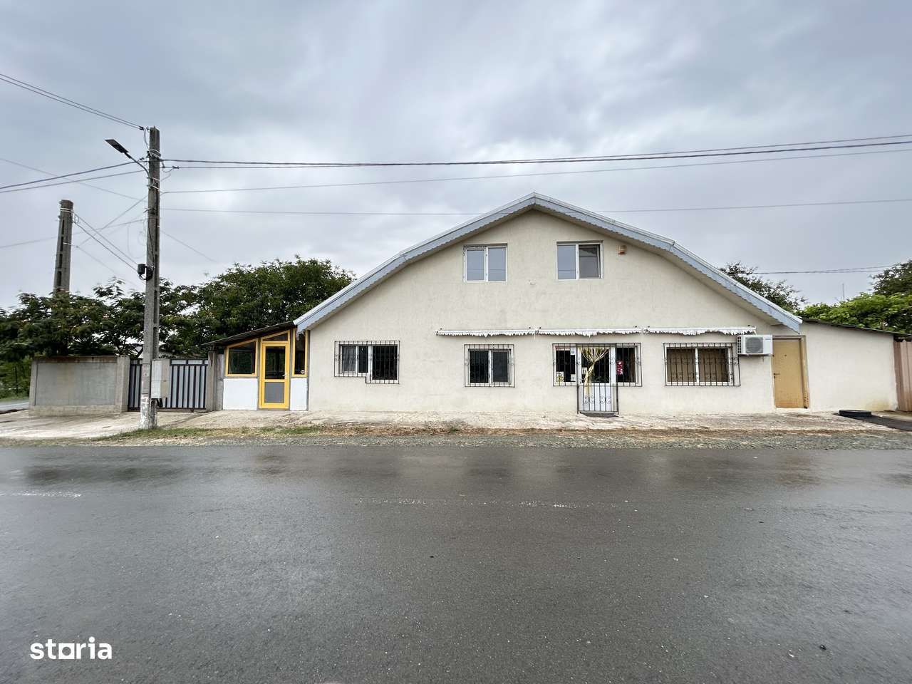 Casa P+1 din BCA ideala pentru o familie antreprenoare – Pecineaga-15