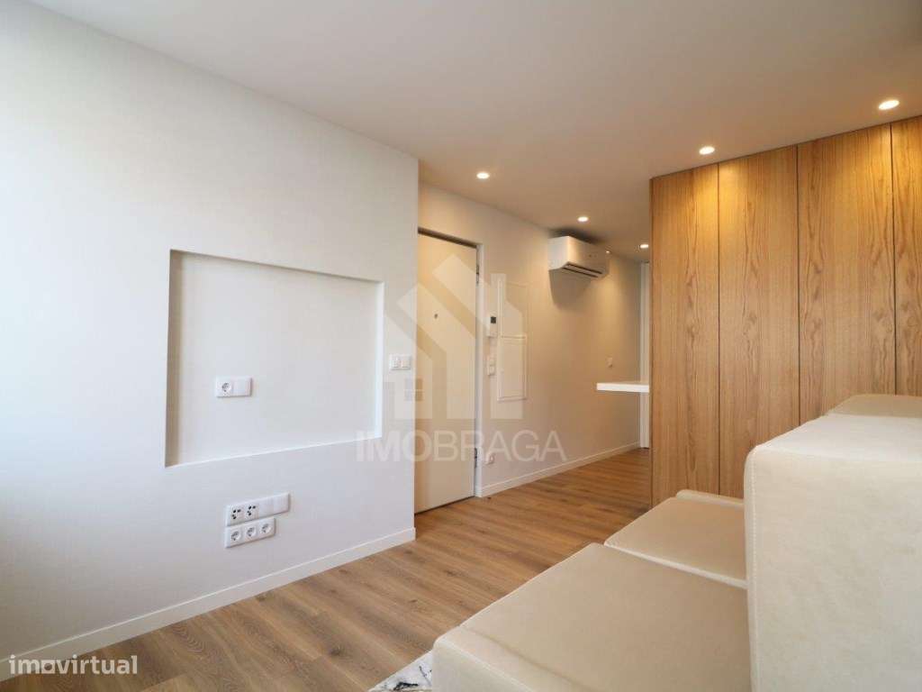 Venda de Apartamento T0 Novo, Mobilado e Equipado - Centro de Braga...-9